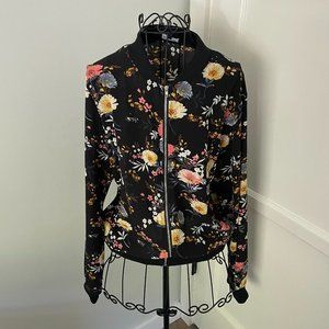 NEW LOOK Floral Lightweight Bomber Size 4